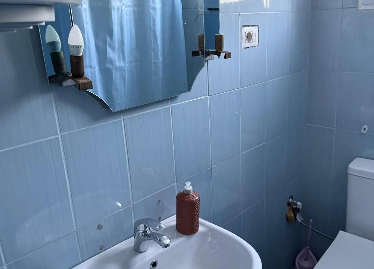 Denaj House Hotell Himare 0*,  Albanien
