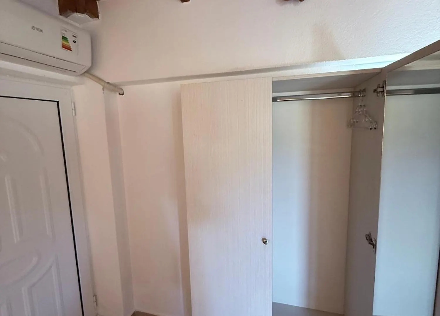 Pensionat Denaj House Hotell Himare Albanien